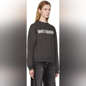 WELLDONE Logo Black Sweater